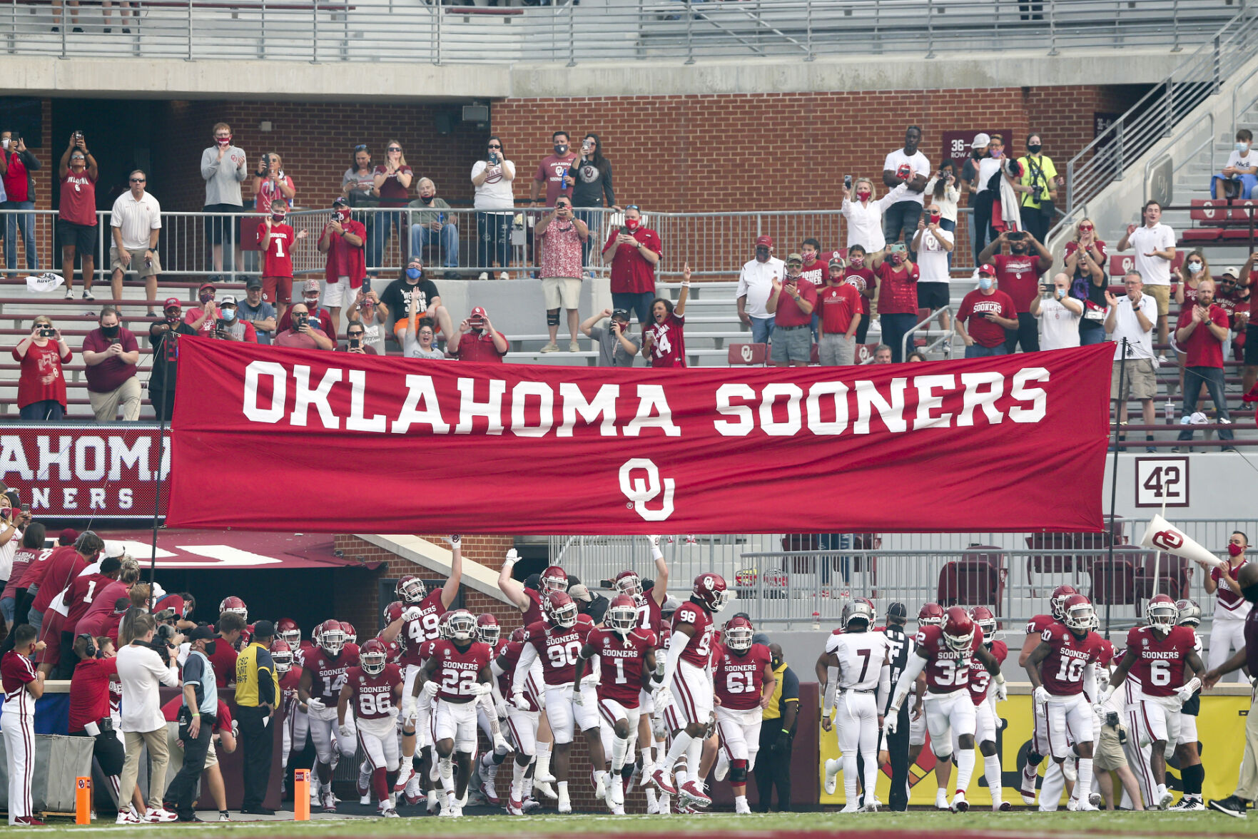 Oklahoma Sooners vs Missouri State Bears